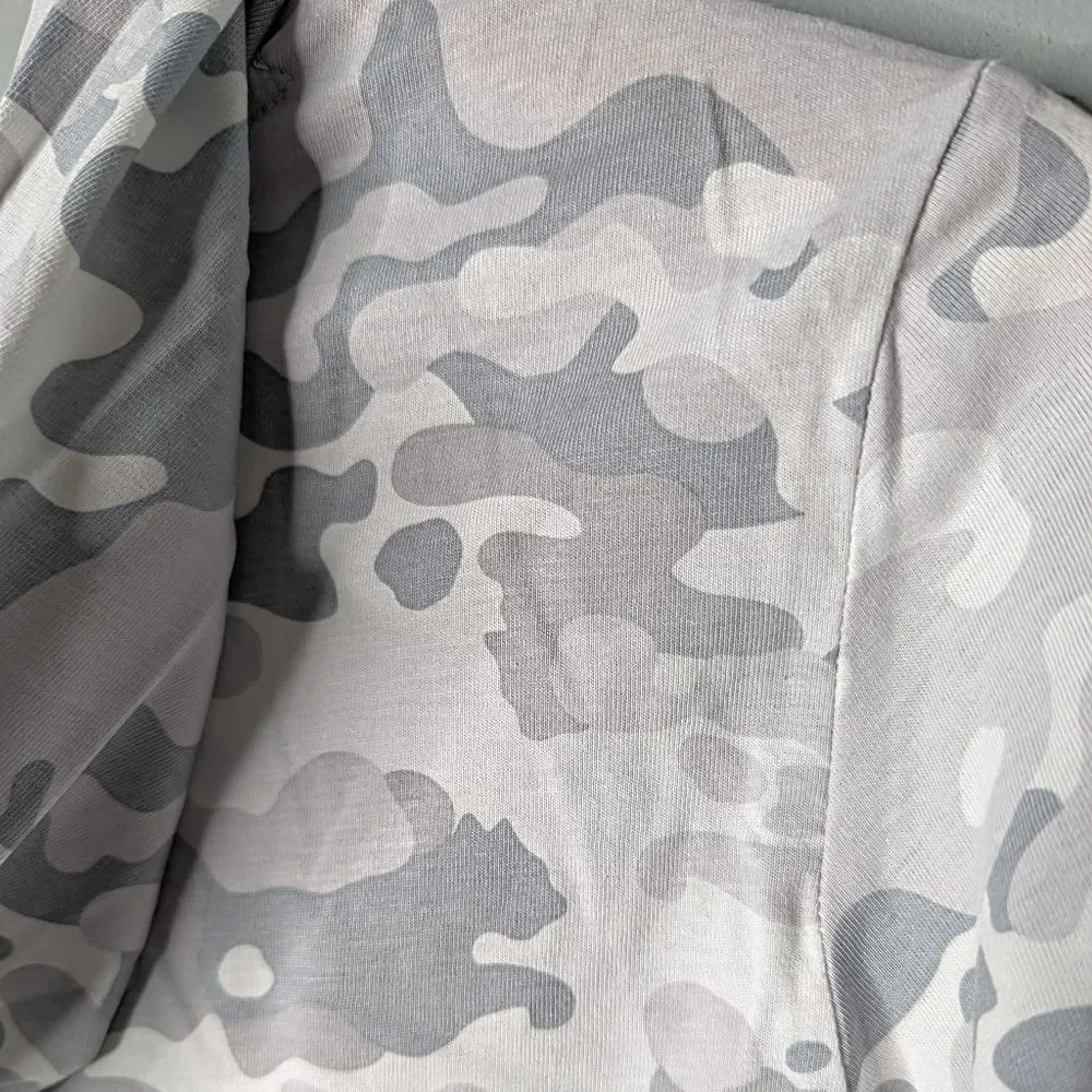 PUMA Kids Grey White Camo 100% Cotton Pullover Long Sleeve Hoodie M 10 12